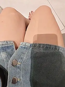 Baby-Linh online show from July 26, 8:33 am