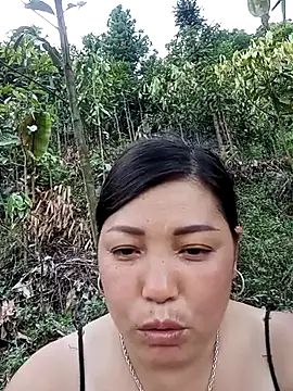 sary-hot2x online show from May 17, 10:36 am