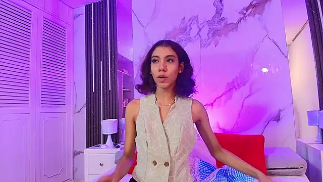 BellaHarpeer online show from May 19, 7:54 pm