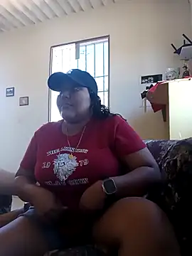 VaneandRossy online show from March 7, 6:37 pm