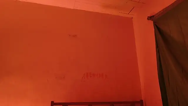 MoonLipsON- online show from May 17, 8:24 am
