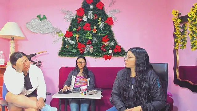 LesbianCouple02 online show from December 15, 12:54 pm