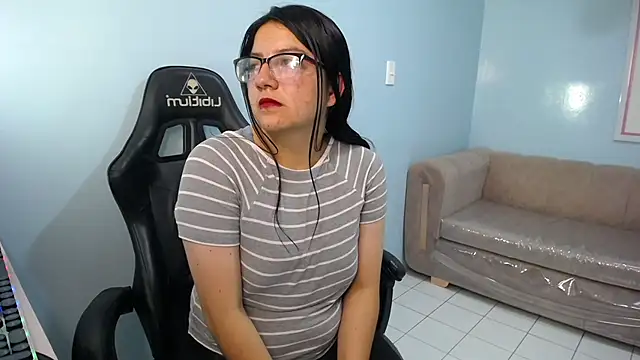 eva smit t online show from December 5, 4:56 am