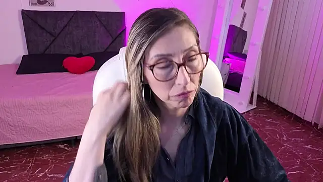 Scarlett 079 online show from May 18, 11:38 am