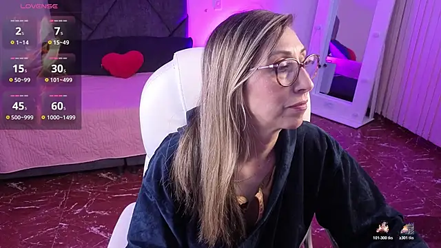 Scarlett 079 online show from May 14, 11:49 am