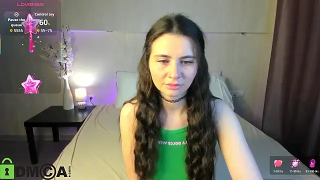 Tina  Fox online show from January 19, 1:02 am