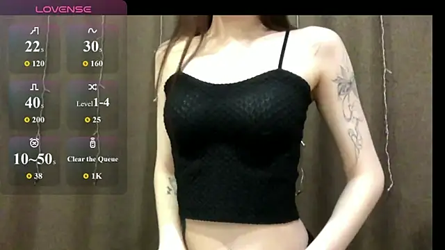 Cleonoth2o online show from May 12, 11:44 pm