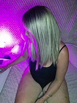 La Chatounettee online show from July 13, 11:49 pm
