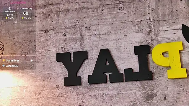 XRubyLustX online show from December 23, 5:11 am