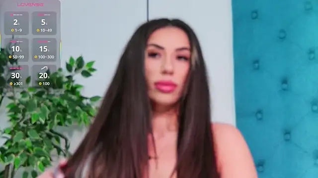 XRubyLustX online show from December 20, 5:00 am