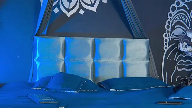 CamilleRosse online show from January 9, 10:03 pm