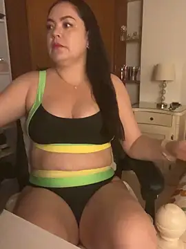 EmiHarrys online show from March 27, 8:26 am