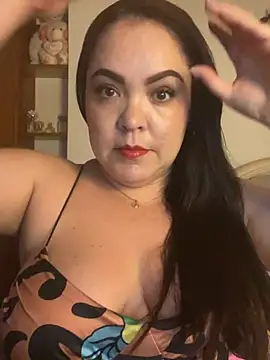 EmiHarrys online show from April 2, 9:56 pm