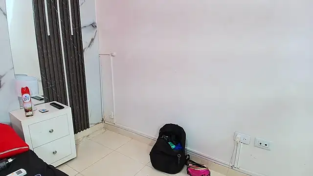 AprillRoss online show from May 15, 5:59 pm