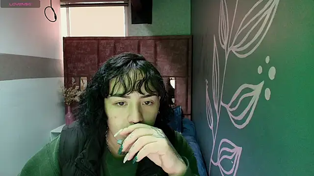 Kiara Fox   online show from May 25, 7:46 pm