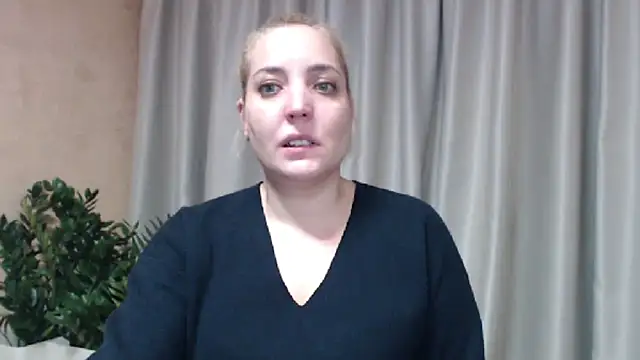 sweetpussy online show from January 18, 8:27 pm