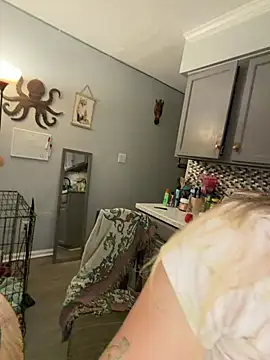 alluringpixie online show from May 23, 3:32 pm