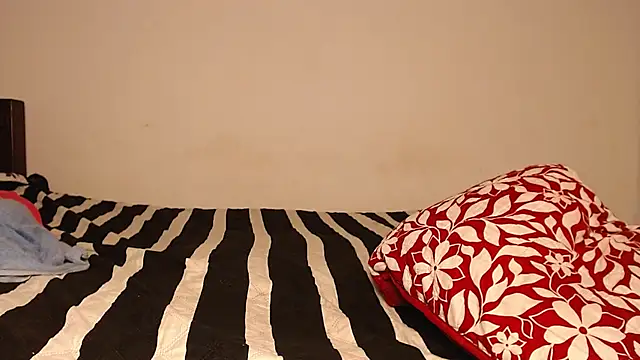  SEXY MATURE  online show from May 9, 4:14 am