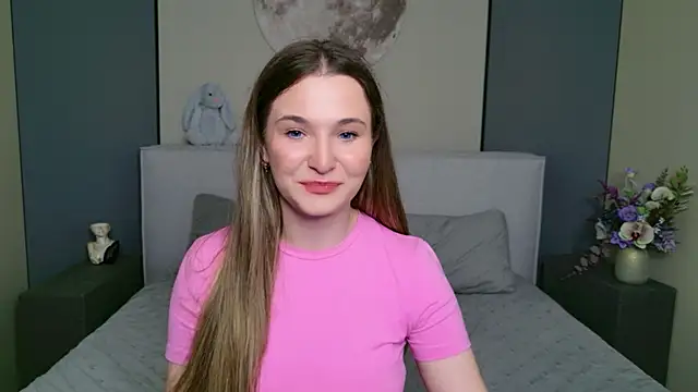 Lina Sinerz online show from May 10, 3:25 pm