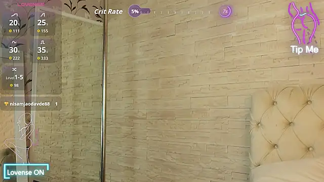 sarah aadams  online show from February 4, 6:49 am