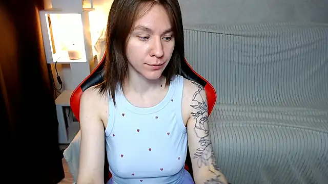 MiaBun1 online show from December 23, 3:10 am