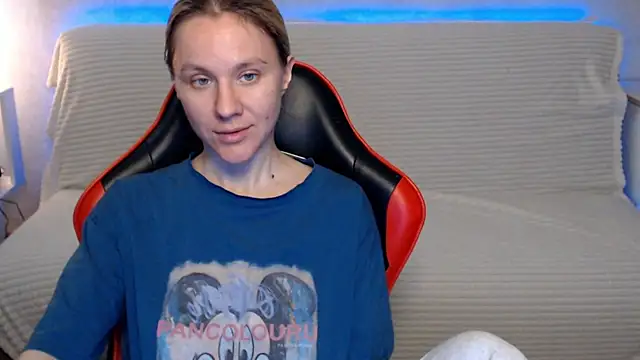 MiaBun1 online show from May 14, 4:18 am