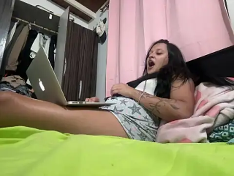 aurora smith77 online show from December 19, 1:10 am