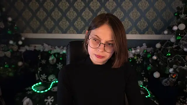 CharlyWines online show from January 7, 7:50 pm