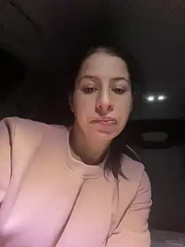 coupledeea online show from December 19, 8:01 pm