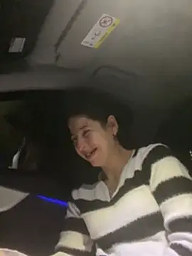 coupledeea online show from February 1, 7:01 pm