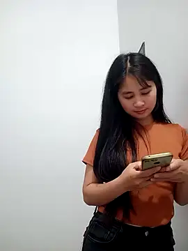 Him MountainGirl online show from March 11, 2:27 am