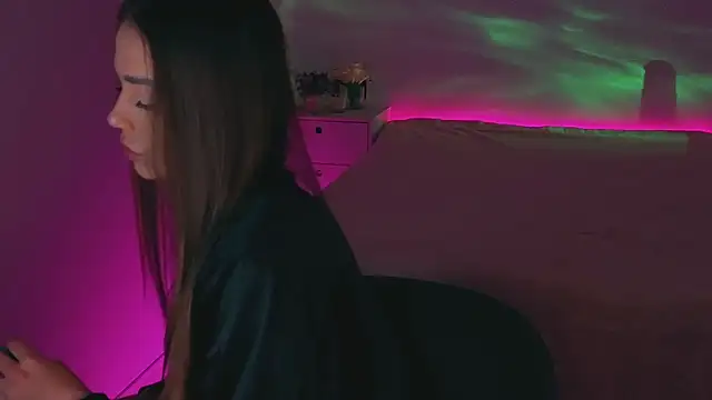 Maybebabetv online show from April 4, 6:40 pm