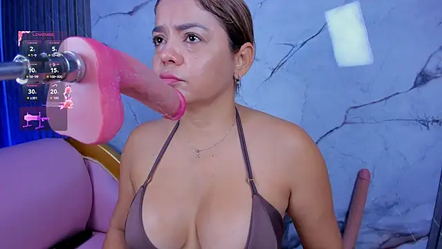 shayra boobs2 online show from May 1, 10:18 am