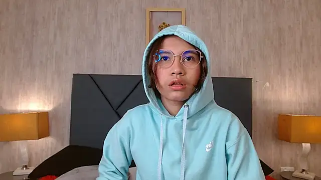 Xaander  online show from January 6, 3:21 am