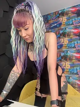 Tattoo  Moon online show from May 22, 12:19 am