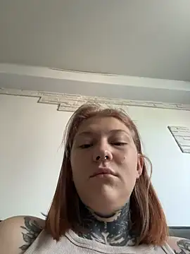 FionaMurr online show from July 1, 2:11 am