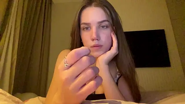 SeeKeatley online show from April 12, 9:06 pm