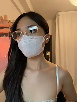 mimichannn99 online show from May 2, 9:51 pm