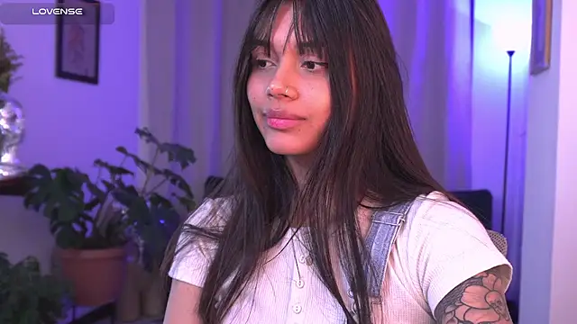 SeleneVaughan online show from June 17, 2:46 am