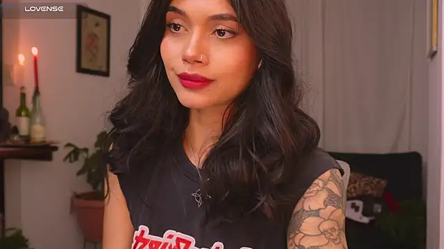 SeleneVaughan online show from April 29, 1:09 am