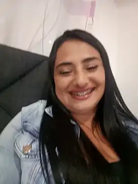 sara nina online show from December 20, 12:47 am