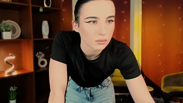 alia skay online show from May 5, 7:17 pm