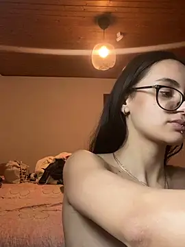 ValexieLux online show from January 6, 5:38 pm