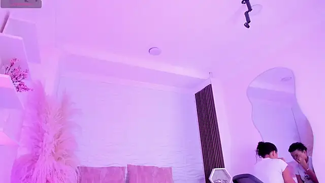 AriadnaLoren online show from June 28, 4:19 am