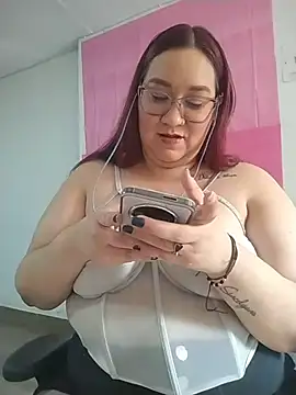 sharon G online show from May 11, 6:05 pm
