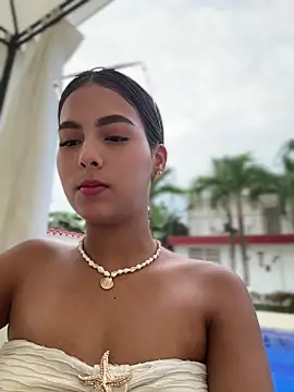 Valeria-escobar online show from May 21, 11:41 am