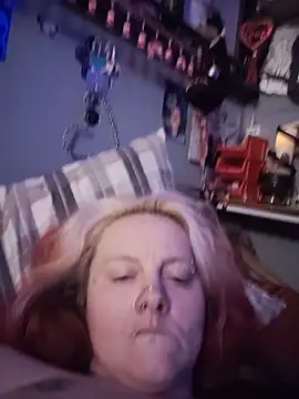 MidnightSeducerxh online show from May 28, 4:32 am