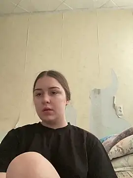 Yaseniya  online show from March 7, 2:18 am