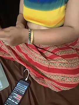 butterflyslay online show from May 9, 6:48 am