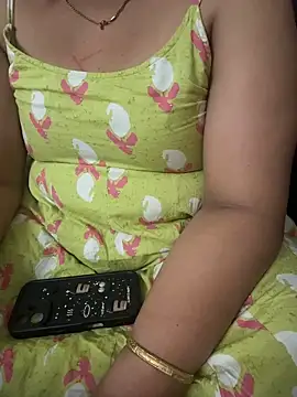 butterflyslay online show from April 29, 6:02 pm